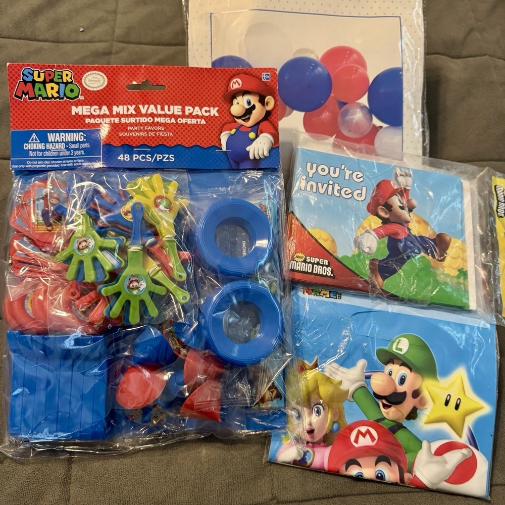 Super Mario‎ Brothers Nintendo Kids Birthday Party Favors, Loot Bags, & Invites